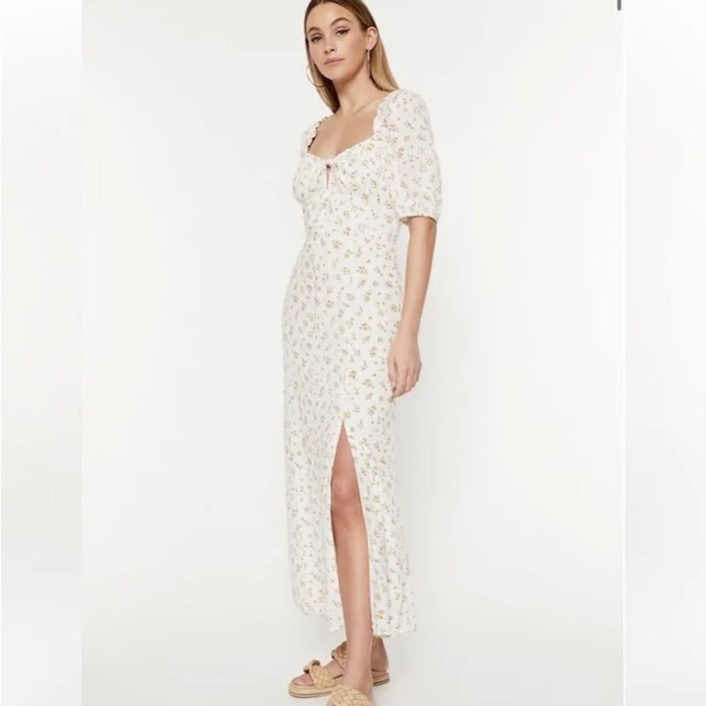Bardot Ditsy Floral Cream Maxi Dress 0117